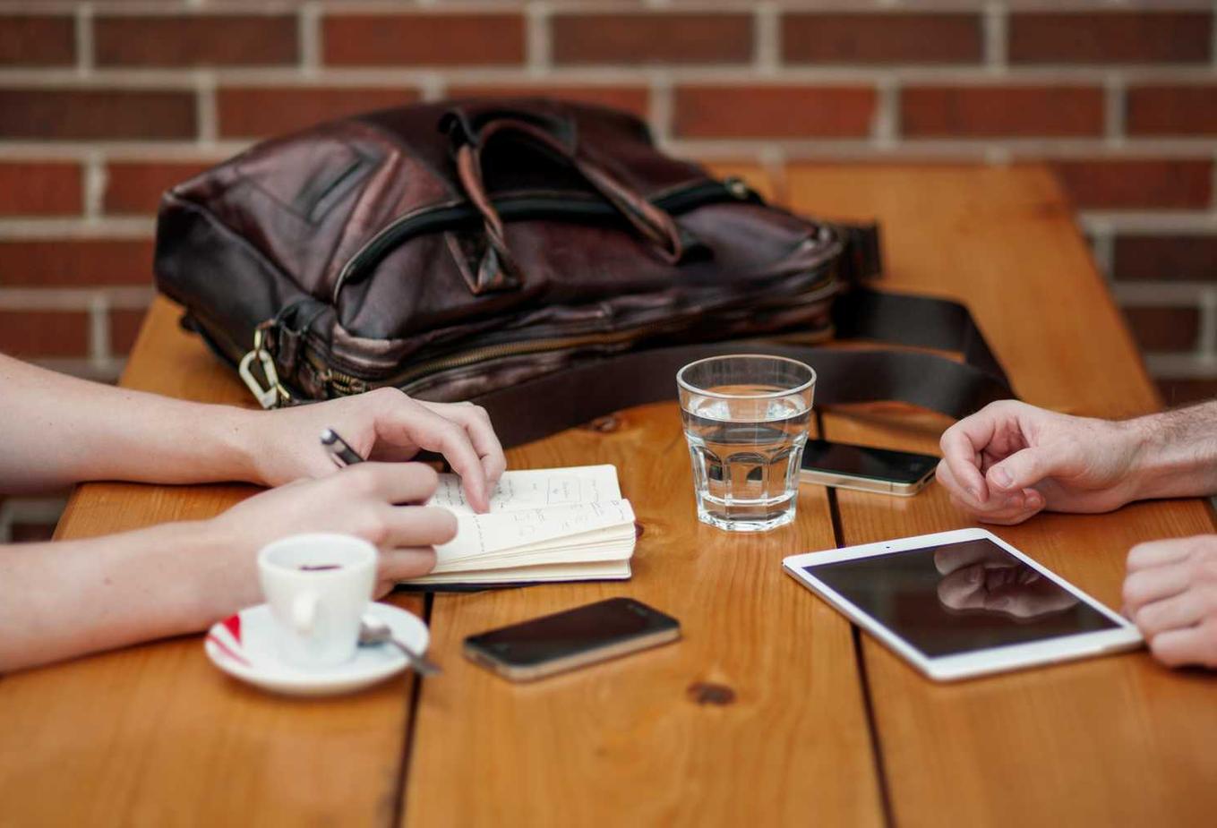 卖vx的网站:保险中介代理注册资本