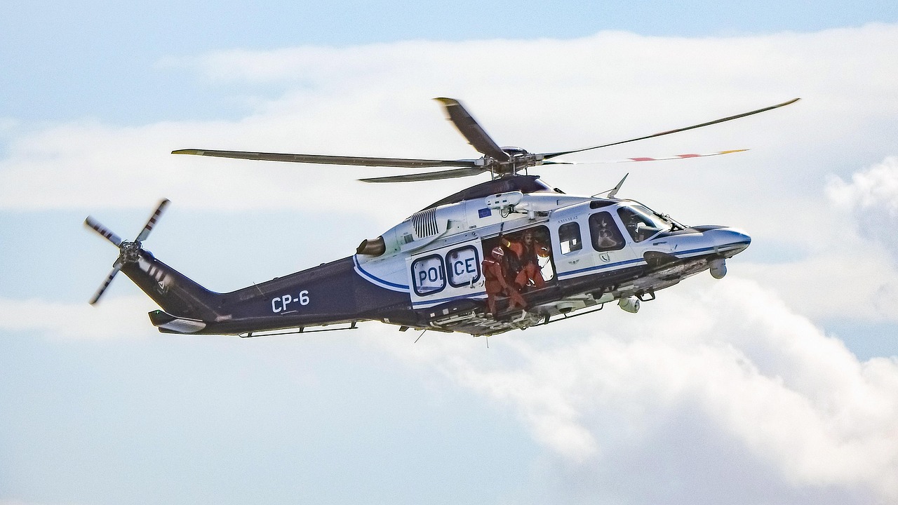 技术支持与游戏中的社会规范如何协调？