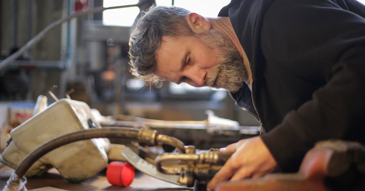 腾讯云账号代实名实名账号：流量卡 VS WiFi：哪个更适合你？