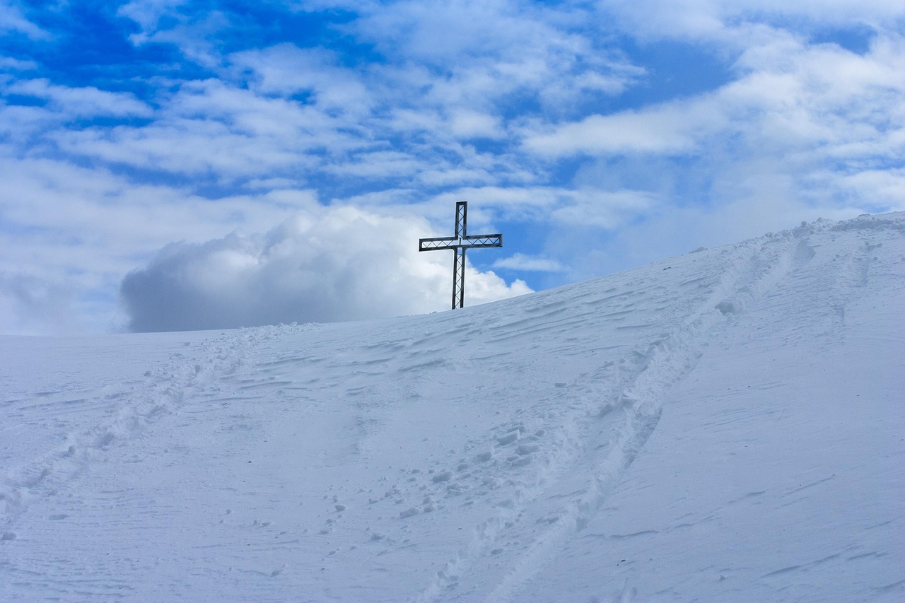 腾讯云实名账号:eft购买平台